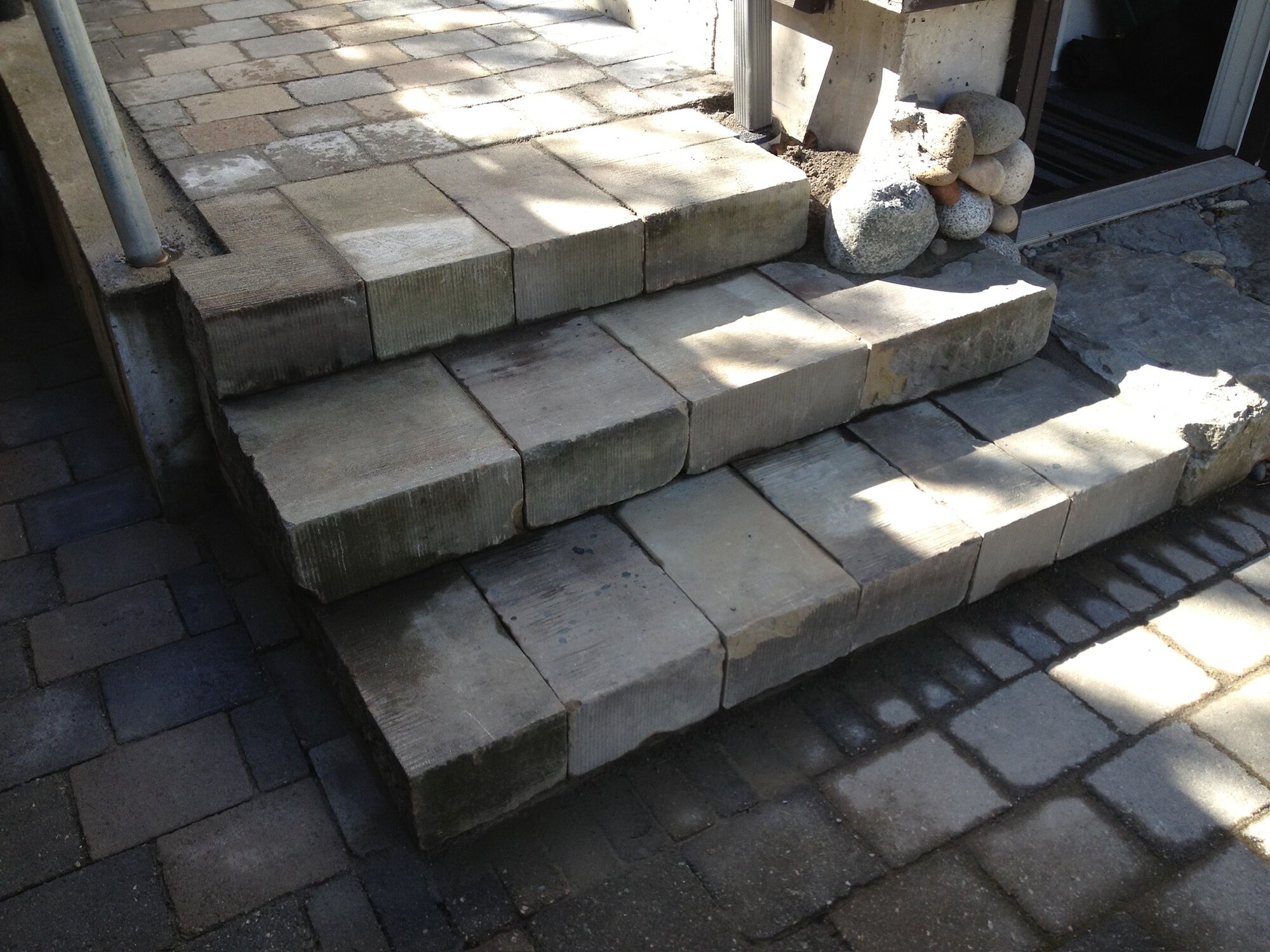 Layered paver entry steps